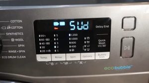 Máy giặt LG báo lỗi Sud do quá nhiều bọt