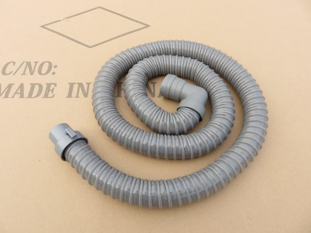 Kiểm tra ống cấp và ống thoát nước phía sau máy giặt LG